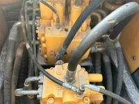 Used Excavator Hyundai 215L 20 tons excavator for sale