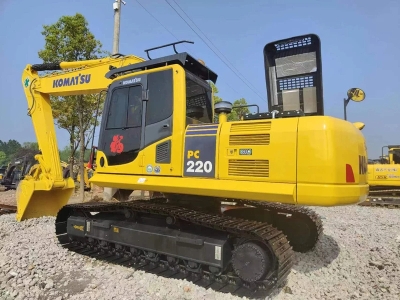 Komatsu