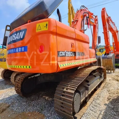 Second-hand Korean made doosan DX260 excavator