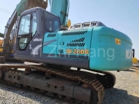 Powerful used Kobelco SK260 excavators 26 ton