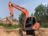 Used Excavator 7ton Doosan Dx75 Mini Excavator